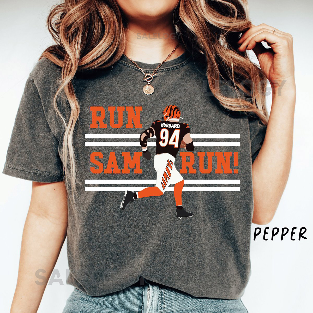 Comfort Colors Sam Hubbard Cincinnati Football Shirt Bengals Shirt Comfort Colors Cincinnati Football Shirt Retro Cincinnati Shirt_594