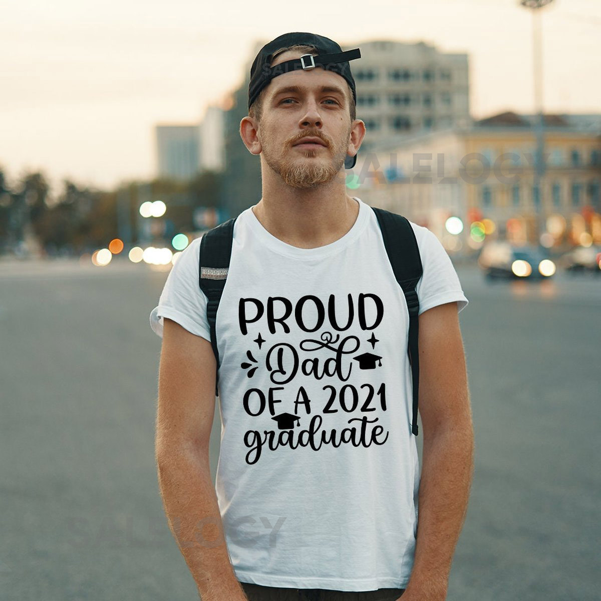 Proud Dad of a 2021 Graduate T-Shirt - Customized Graphic Men Tee - Parental Pride - Graduation Celebration - Proud Dad - Supportive Dad_834