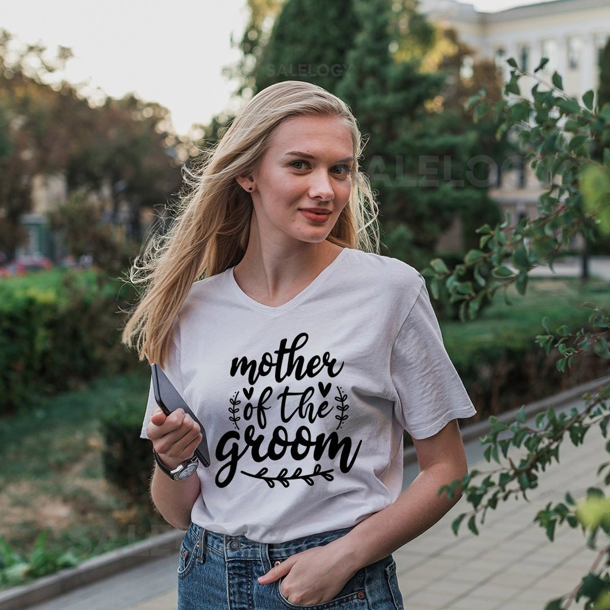 Mother of the Groom T-Shirt - Customized Graphic Women Tee - Wedding Moments - Family Love -Special Wedding Role Tee - Mom's Love_713