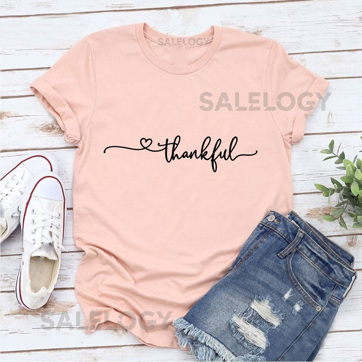 Thankful T-Shirt - Customized Graphic Unisex Tee - Positive Mind - Grateful Heart - Thankfulness - Gratitude_1053