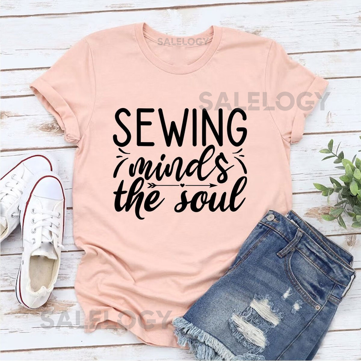 Sewing Minds The Soul T-Shirt - Customized Graphic Unisex Tee - Creative - Art Craft - Crafting - Passion - Needlework_909