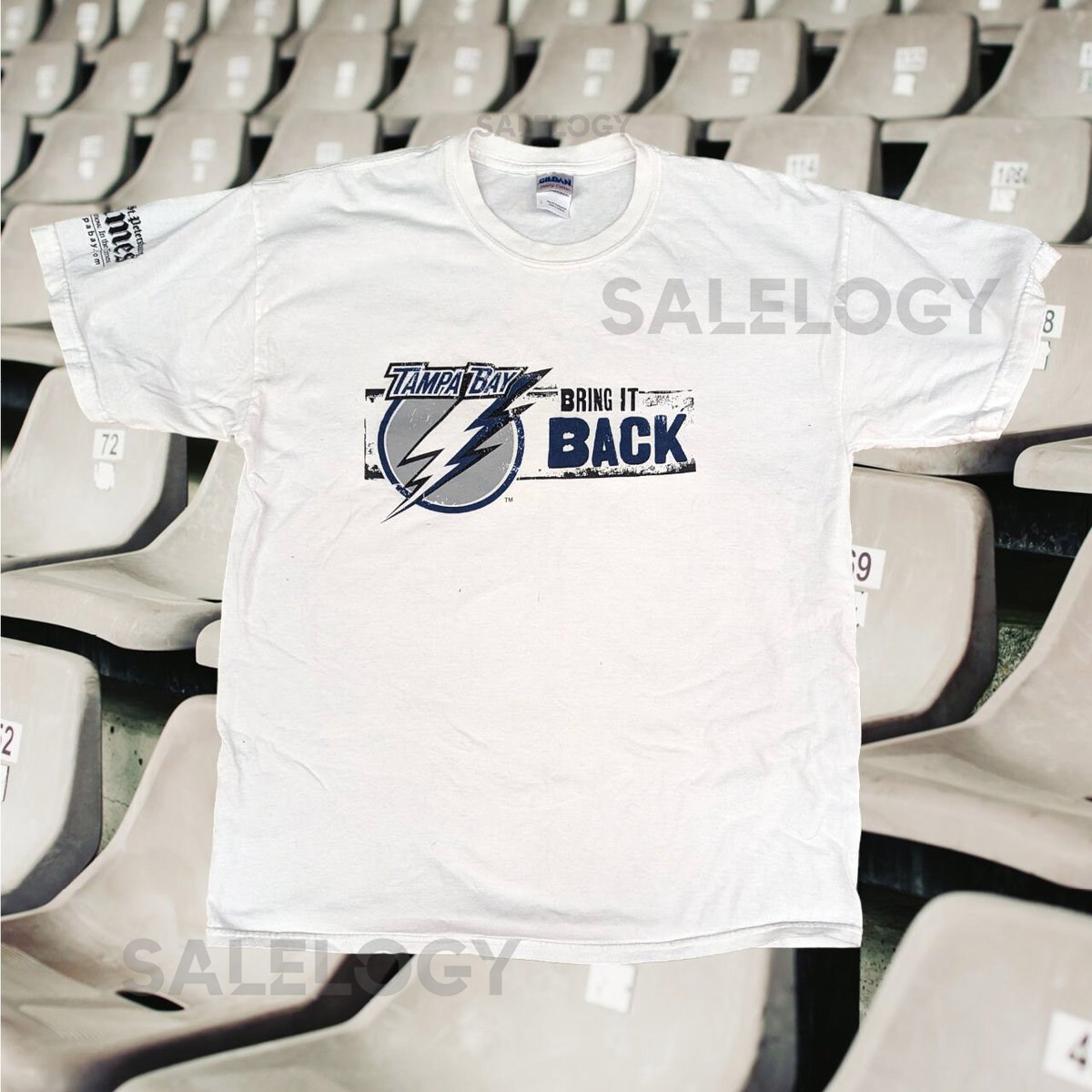 Vintage 00s Tampa Bay Lightning quotBring it Backquot T-Shirt SizeL_382