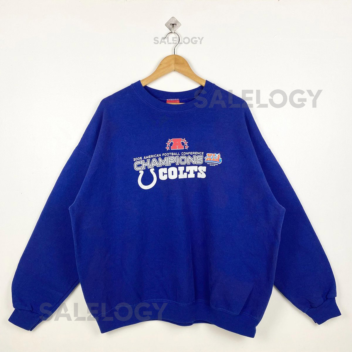 Vintage Acid Wash NFL Indianapolis Colts Crewneck Sweatshirt Print Logo Blue Color M_941