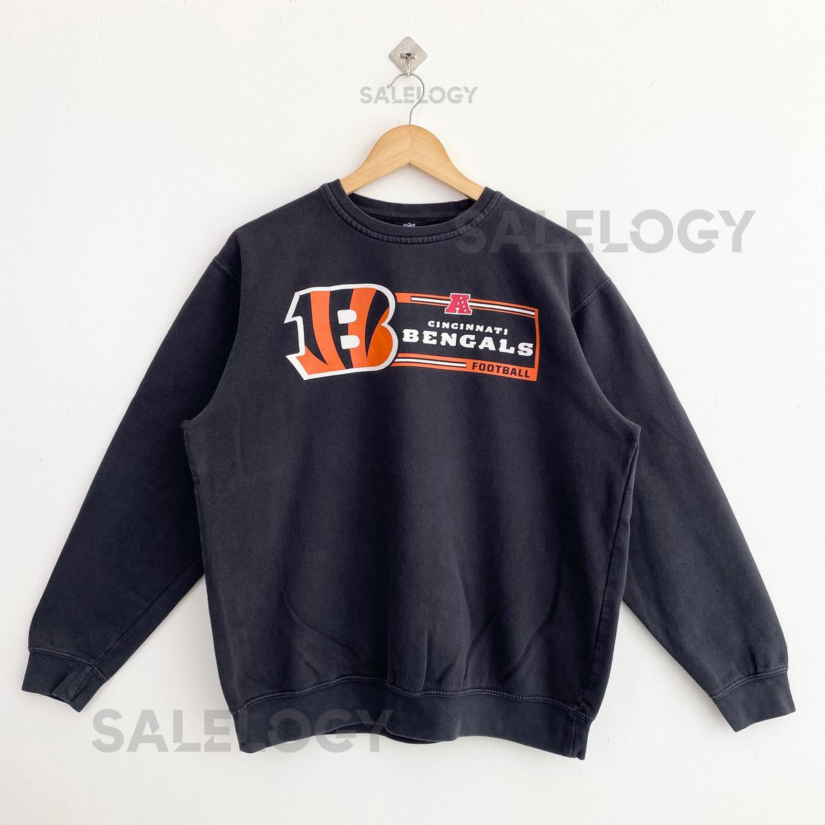 Vintage Distressed NFL Cincinnati Bengals Crewneck Sweatshirt Print Logo Black Color Mens L_1091