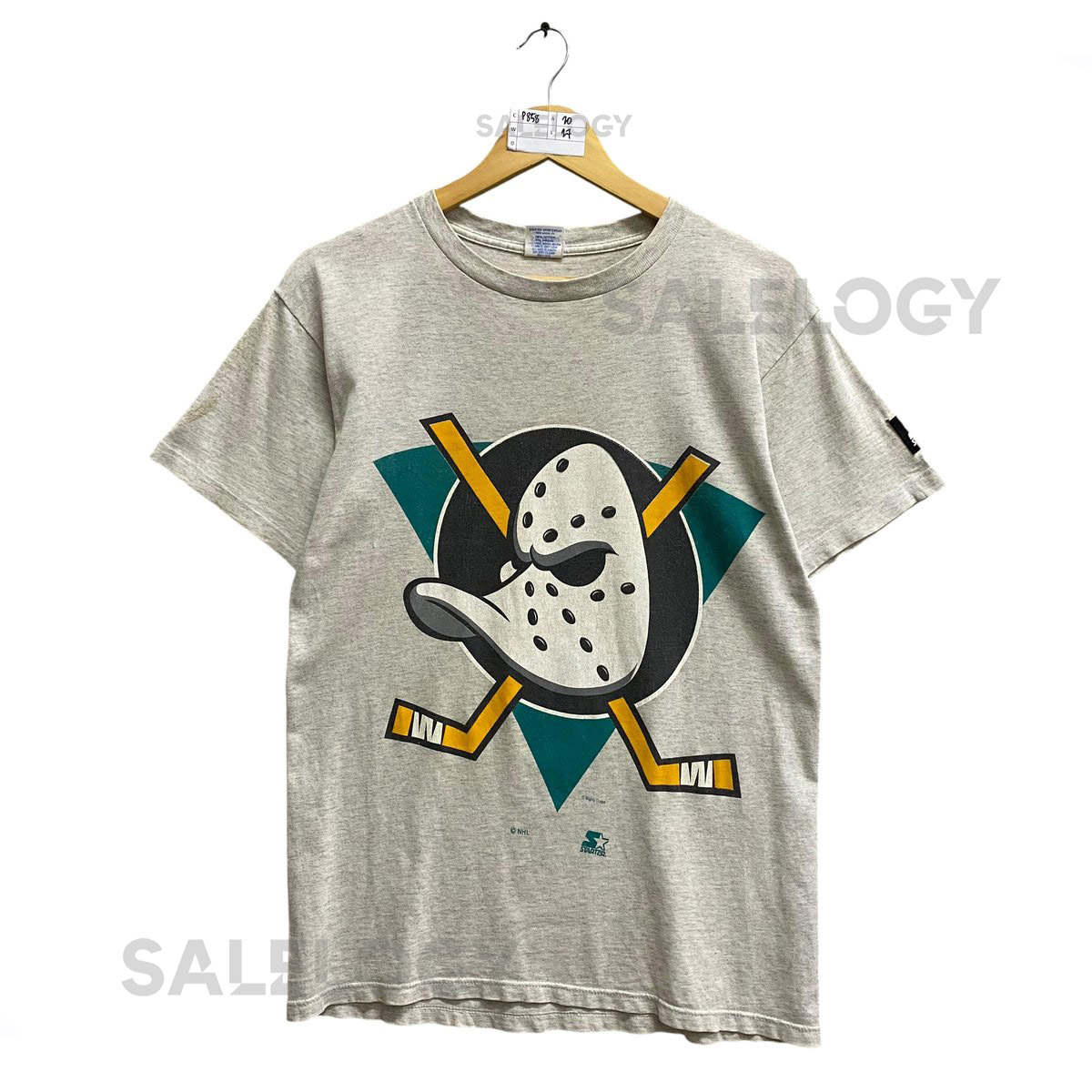 Vintage Distressed Anaheim Mighty Ducks NHL Tshirt Youth Mighty Ducks Crewneck Mighty Duck Sweater Pullover Jumper Print Logo Mirror Jumper_716