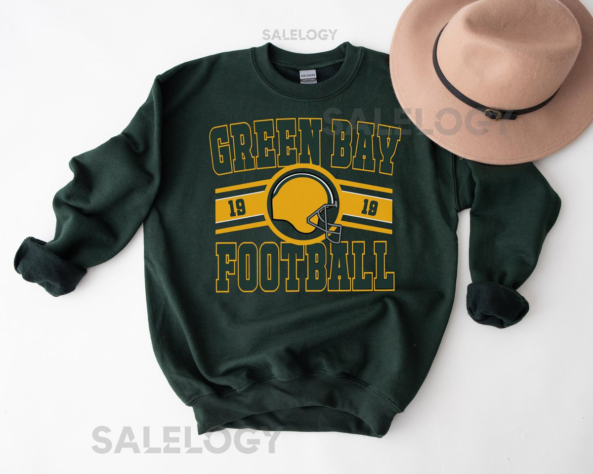 Green Bay Football Sweatshirt Vintage Packer Crewneck Retro Game Day T-Shirt Hoodie Gift For Football Fan_417