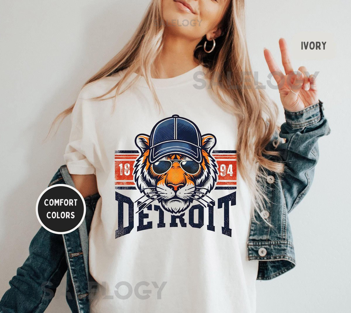 Detroit Baseball Comfort Colors T-shirt Vintage Baseball Tee Sports Fan Shirt Gift for Baseball Lover Distressed Baseball Shirt tee_115