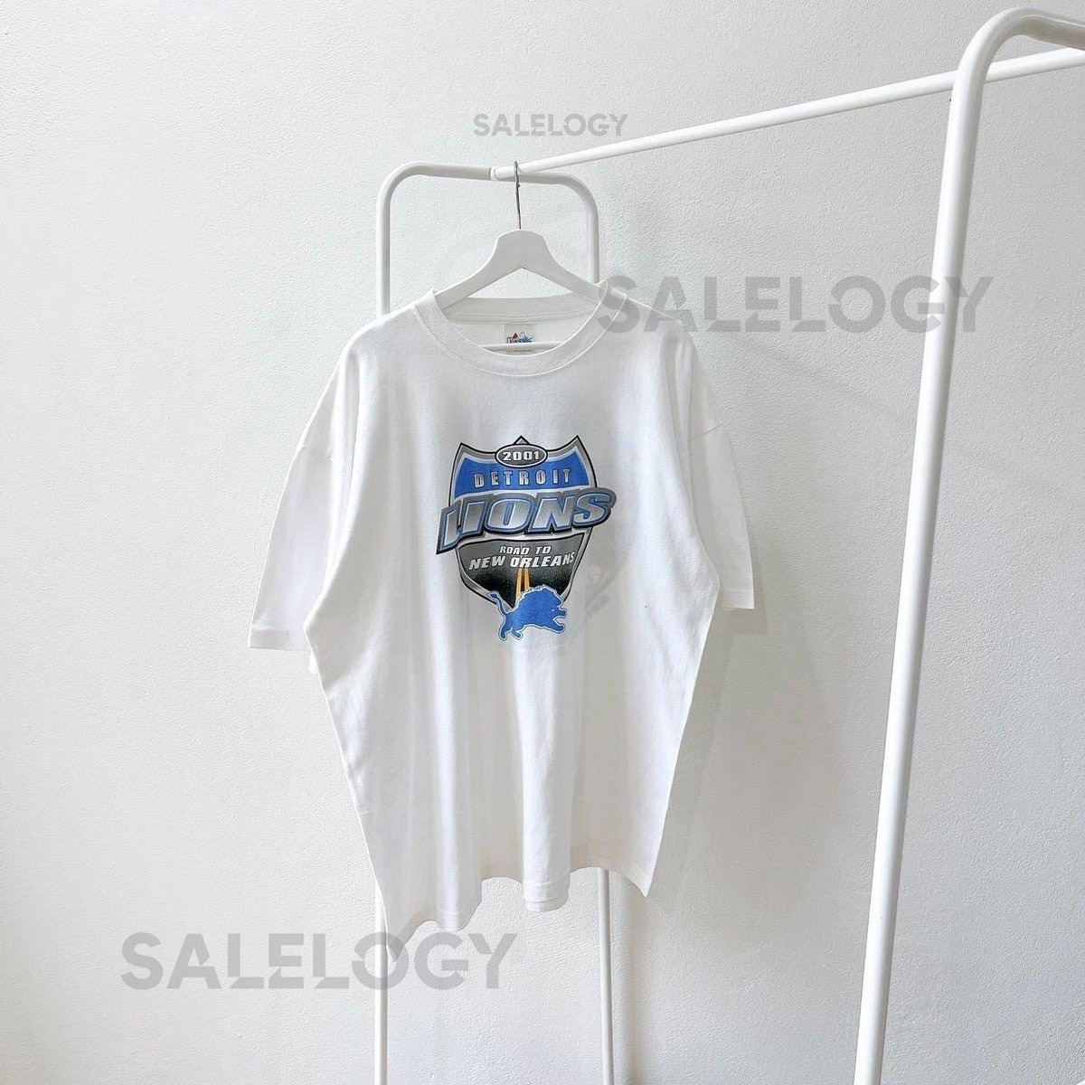 Vintage 00s Detroit Lions football 2001 vintage Majestic white t-shirt 2X_687