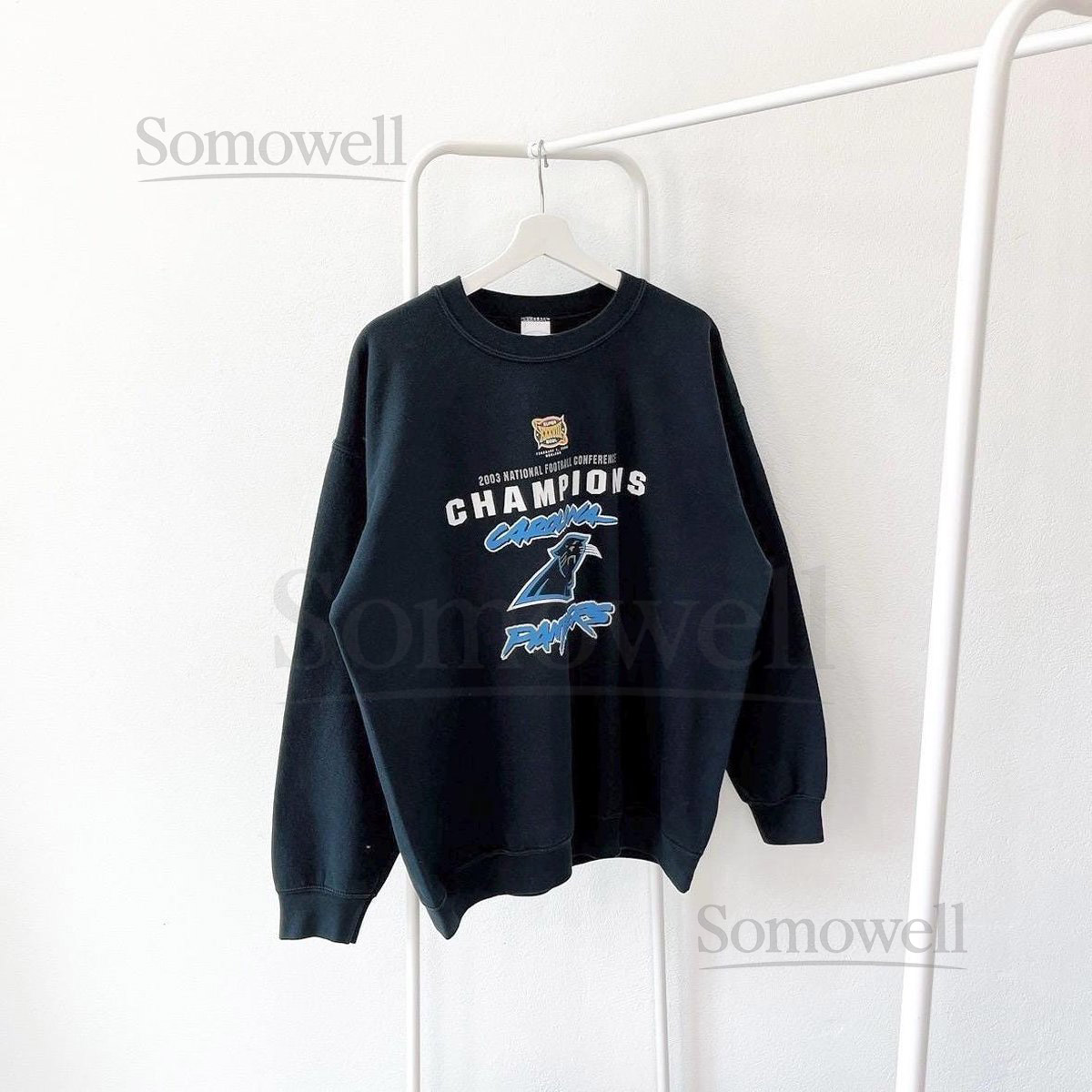 Vintage 00s Carolina Panthers 2003 football vintage Gildan black sweatshirt L_882