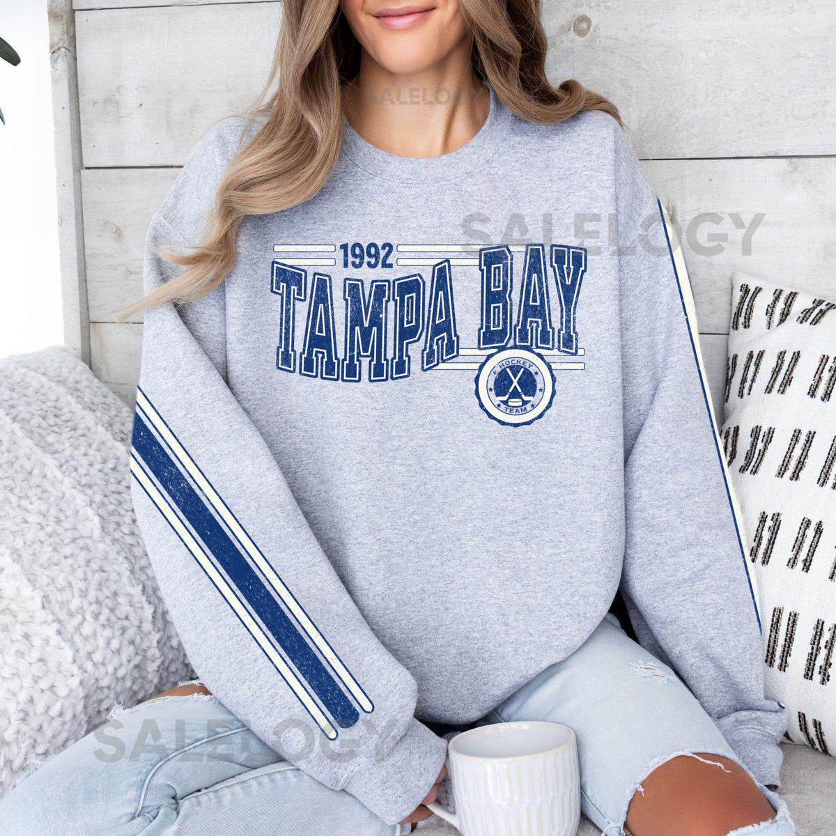 Tampa Bay Hockey Vintage Crewneck Sweatshirt Retro Lightning Hockey Team Sweatshirt Unisex Sleeve Print Distressed Hockey Shirt Fan Shirt_187
