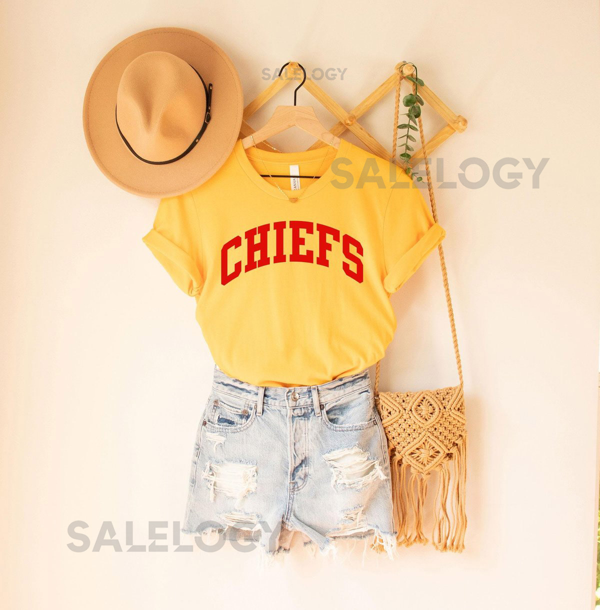 Chiefs T-Shirt Chiefs t-shirt trendy Chiefs shirt Bella Canvas heather red jersey tee unisex cute Chiefs tee class=