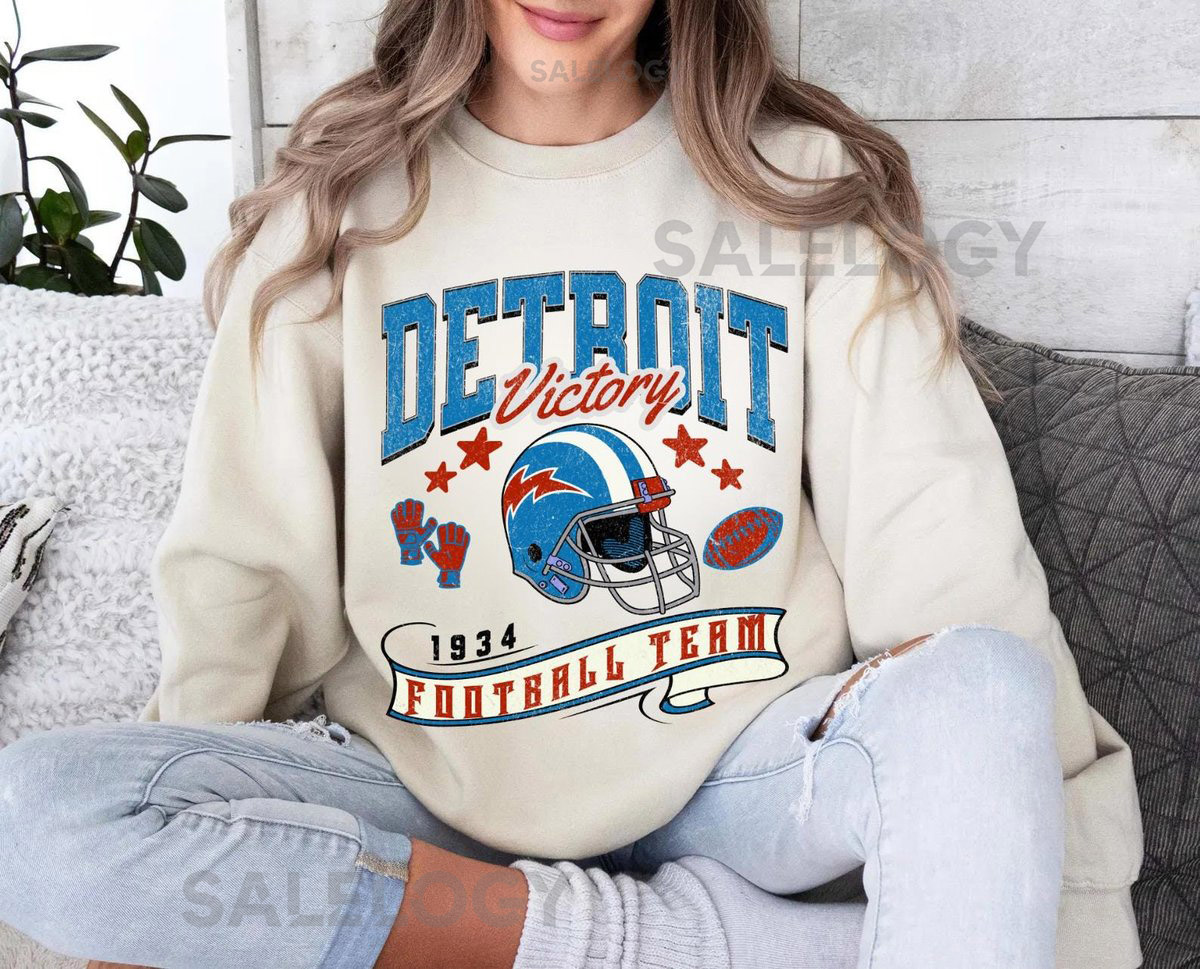 Vintage Detroit Football Crewneck Comfort Colors Tee_706