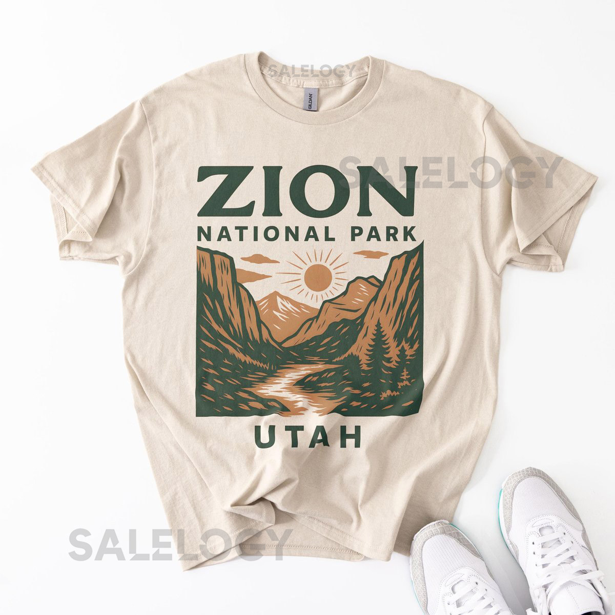 Zion National Park Shirt Retro Utah Hiking Tee Vintage Outdoors Gift for Dad Camping Nature T Shirt Wildlife Graphic Shirt_832