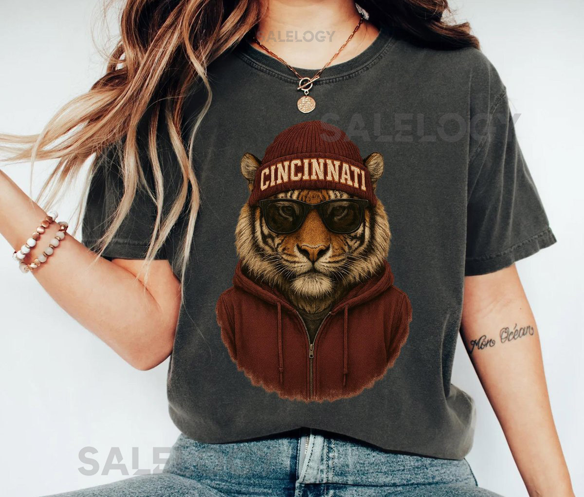 Vintage Style Tiger Football Shirt Cincinnati Football Comfort Colors Shirt Cincinnati Football Season Crewneck Cincinnati Tiger Fan Gift_1118