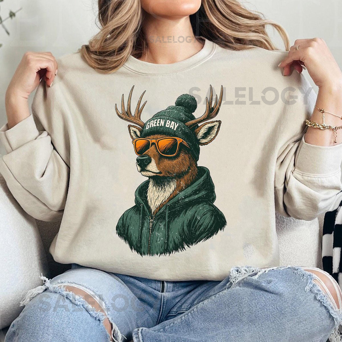 Green Bay Shirt Retro Style 90s Unisex Crewneck Graphic Tee Gift For Football Fan Sport Green Bay Football Vintage Style Sweatshirt_496
