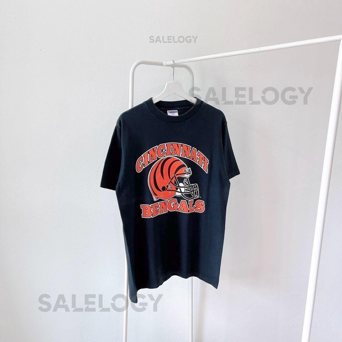 Vintage 90s Cincinnati Bengals football Trench made in USA black t-shirt L_957