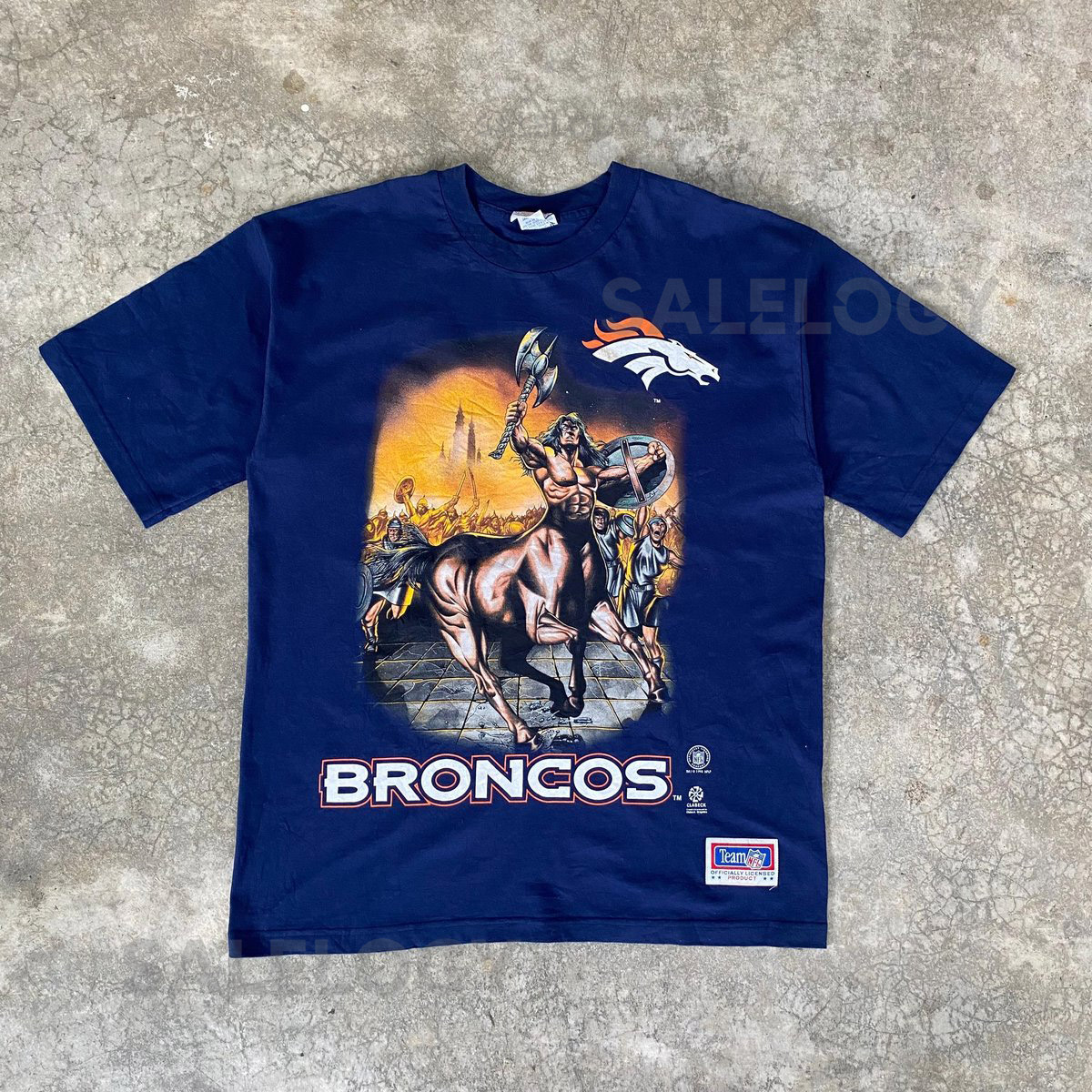Vintage 1998 Denver Broncos NFL American Sport Graphic T-Shirt Size XL_486