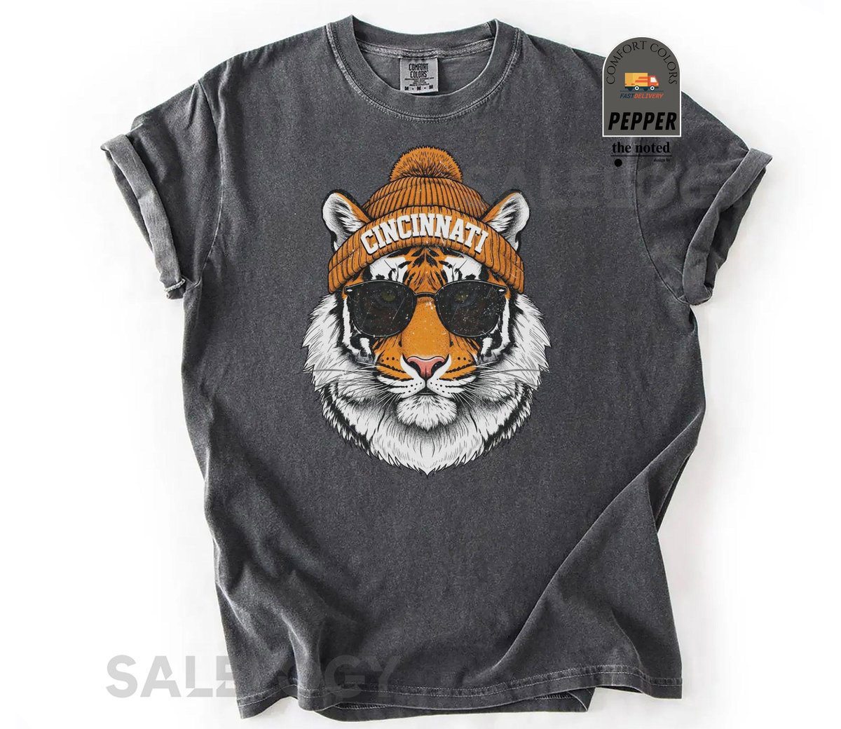 Comfort Colors Cincinnati Football Vintage Style Shirt Retro Crewneck T-Shirt Classic Cincinnati Fan Tee Football Game Day Gift_590