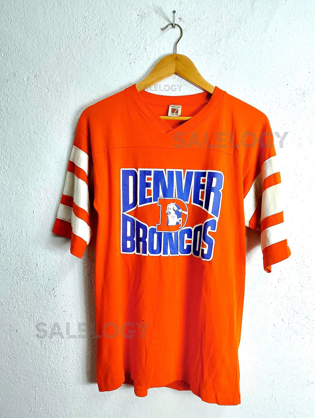 Vintage Denver broncos t-shirt Medium_587