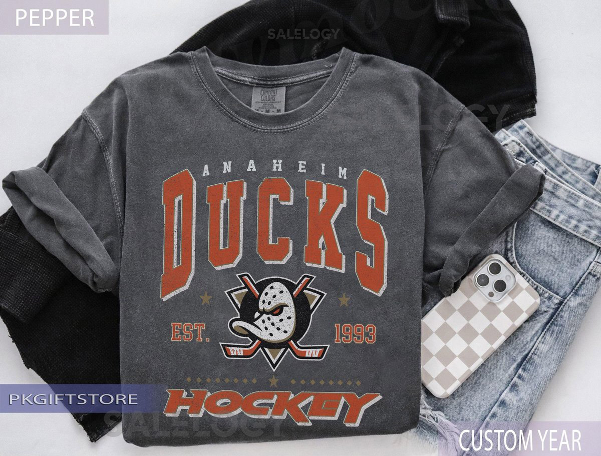 Comfort Colors Anaheim Ducks Hockey Vintage Style T Shirt Retro Ducks T shirt Ducks T Shirt Hockey Fan Shirt Retro Anaheim Ice Hockey_89