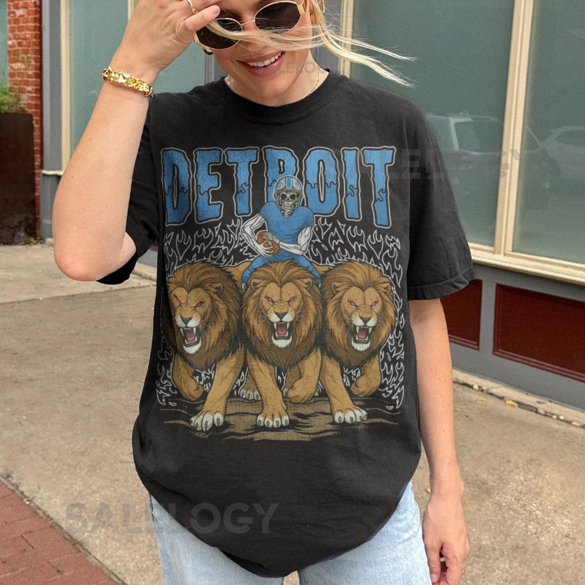 Old School Detroit Football Shirt Comfort Colors Lions Tee Vintage 90s Game Day Football T-Shirt Retro Merch_613