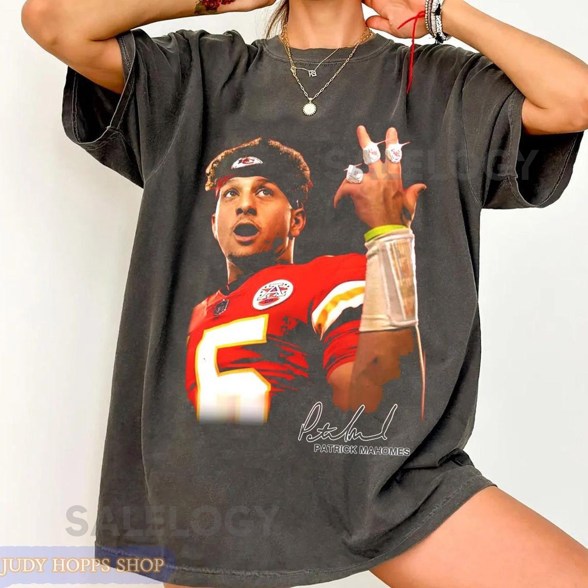 Vintage Patrick Mahomes Comfort Colors Shirt Patrick Mahomes T-Shirt Patrick Mahomes Sweatshirt Chiefs Fan Gift Throwback Football Shirt_146