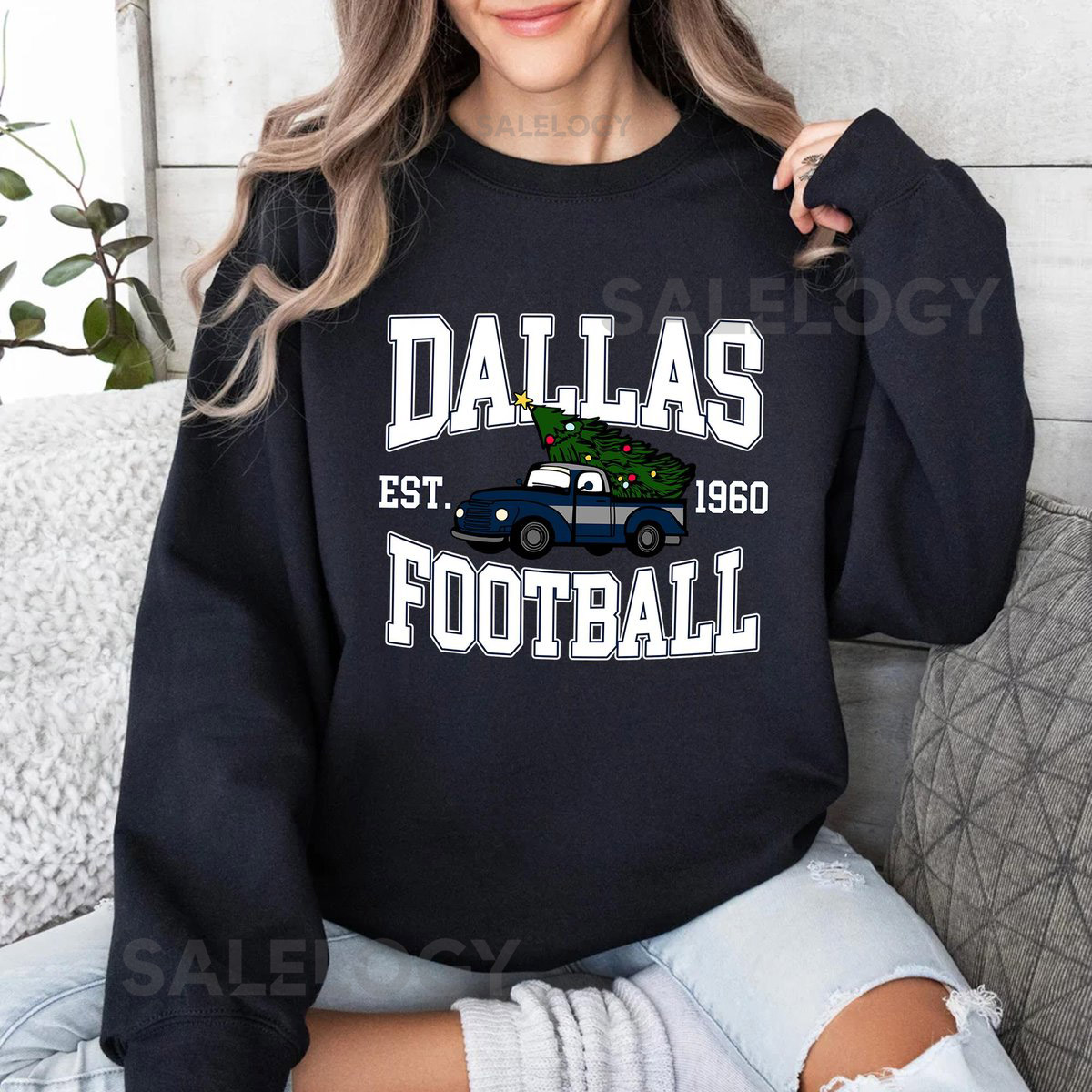 Dallas Football Sweatshirt Vintage Truck Christmas Tree Shirt Design Holiday Sports Fan Gift Shirt_241