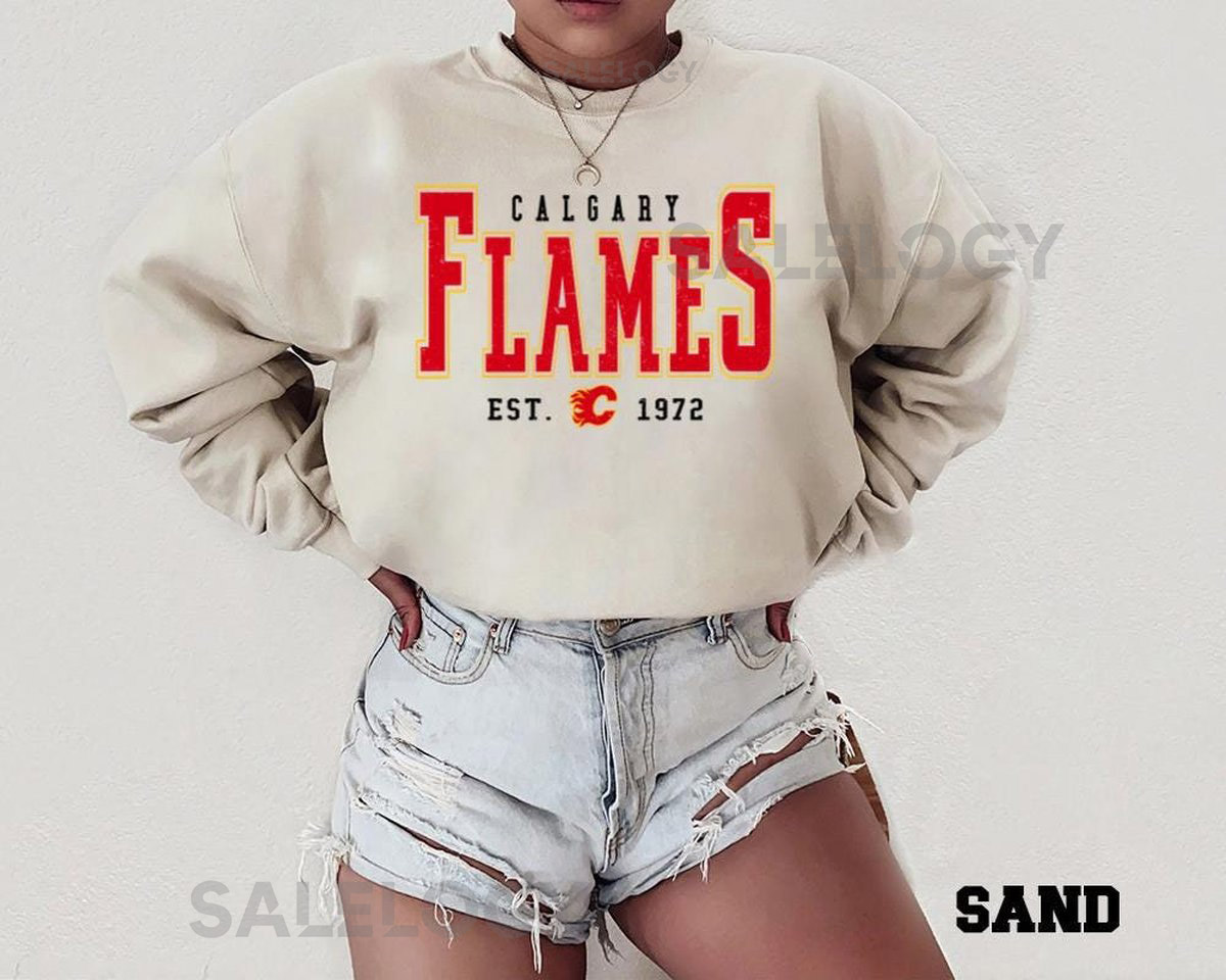 Vintage Calgary Hockey Sweatshirt Retro Flame Graphic Crewneck Unisex Canada Sport Pullover Gift_110