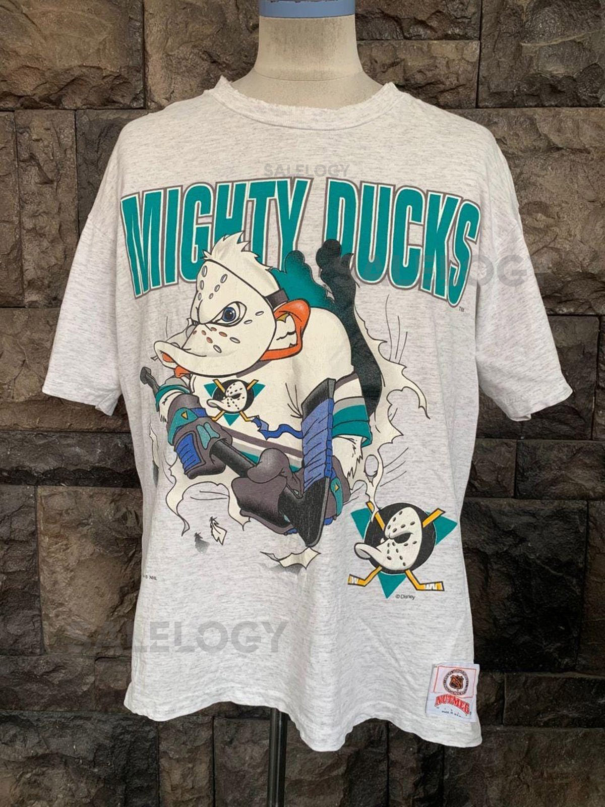 Vintage 90s Mighty Ducks NHL Team Nutmeg T shirt_688