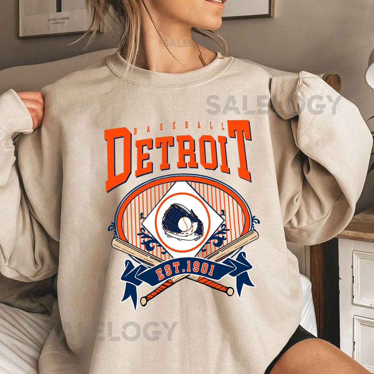 Detroit Baseball Gloves Balls Hoodie Vintage Game Day T-Shirt and Crewneck Sweatshirt Retro Sports Fan Gift_122