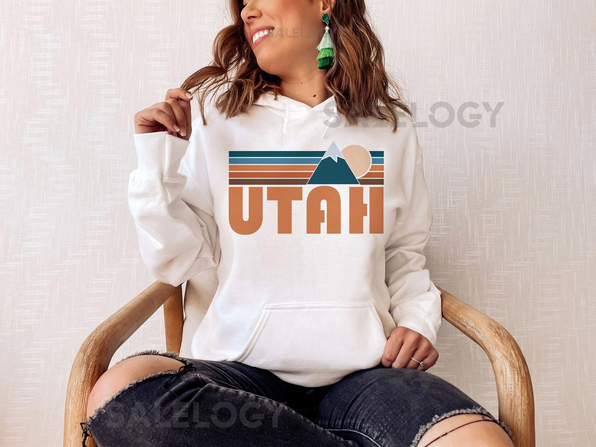 Retro Utah Hoodie Mountain Graphic Unisex Sweatshirt_440