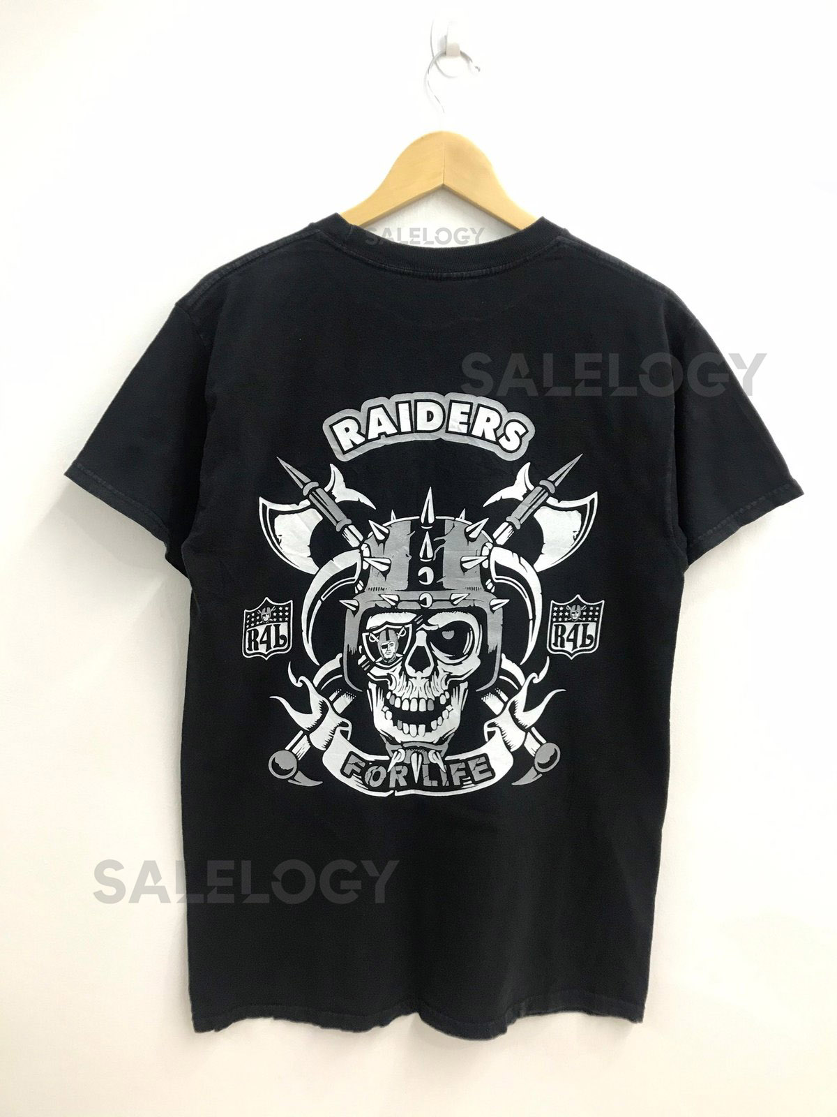 Vintage Straight Outta Raiders Las Vegas Football Team NFL..NWA Ice Cube Hip Hop..Size M_835