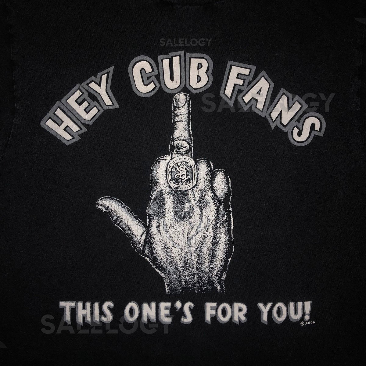 Vintage Rare Chicago White Sox T Shirt MEDIUM 2005 World Series Champions Cubs Suck_522