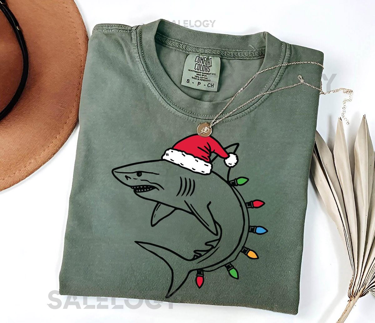 Comfort Colors Christmas Shark Shirt Shark Lover Xmas Tee Festive Shark Christmas Shirt Xmas Shark T-Shirt Shark Gift for Christmas_51