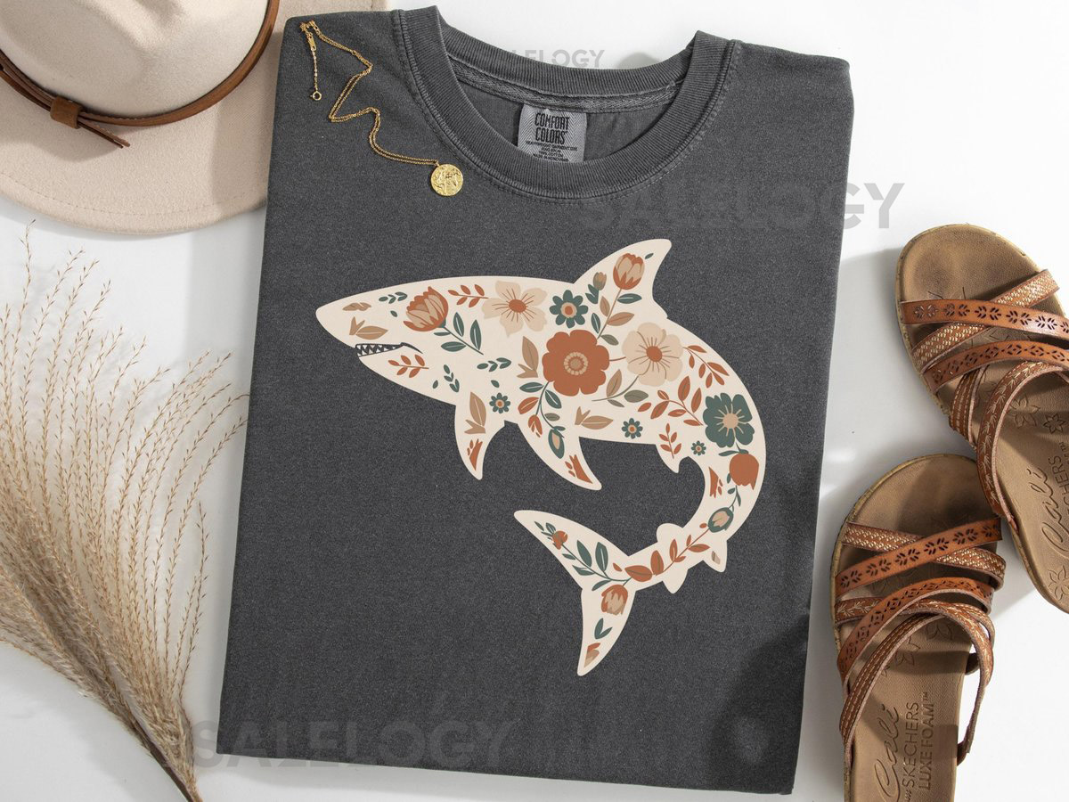 Great White Shark Floral Shirt Retro Ocean Animal TShirt Botanical Shark Tee Vintage Shark Silhouette T-Shirt Marine Life Lover Gift Tee_111