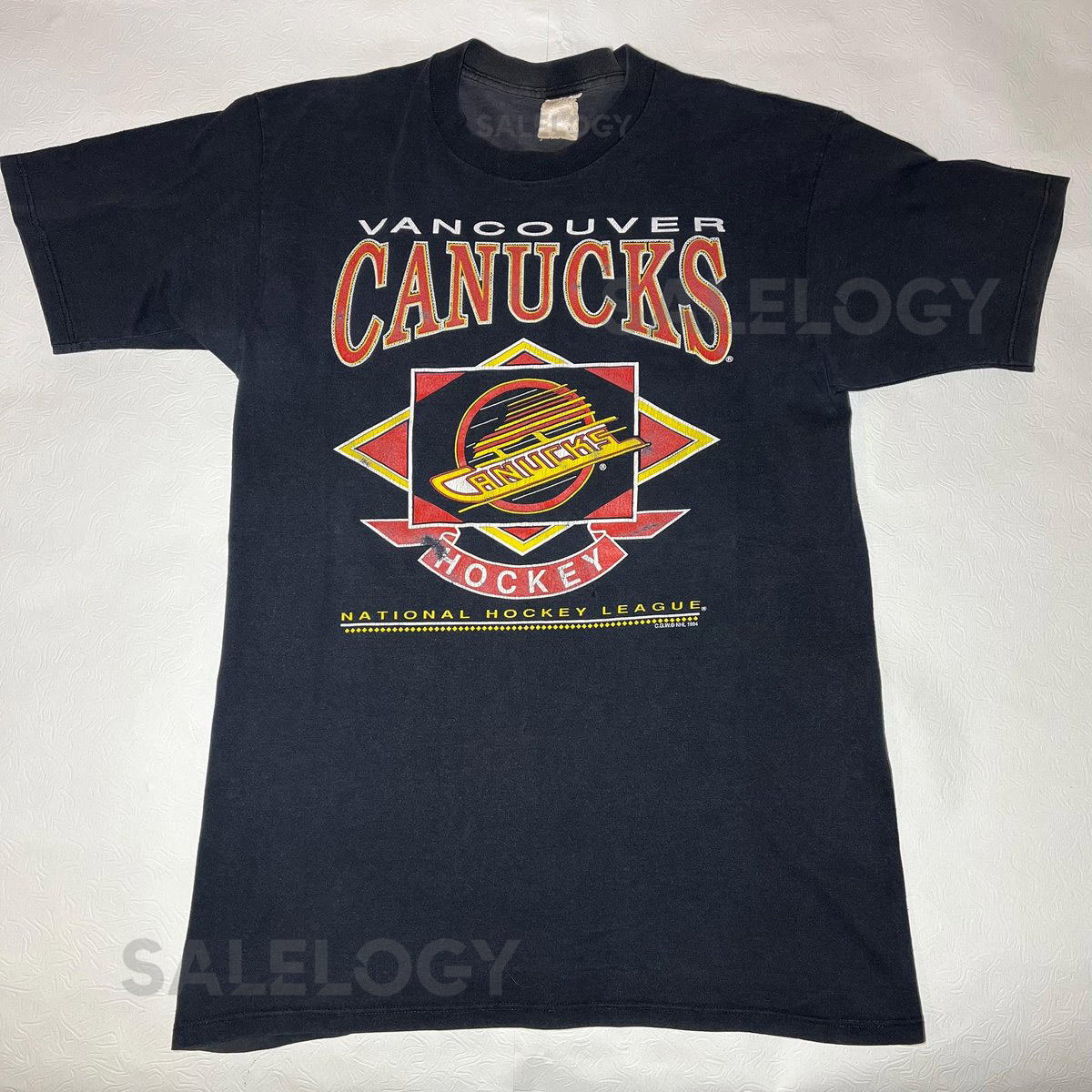 VINTAGE CGW Vancouver Canucks Hockey 1994 NHL Graphic T-shirt Men Large 90s_613