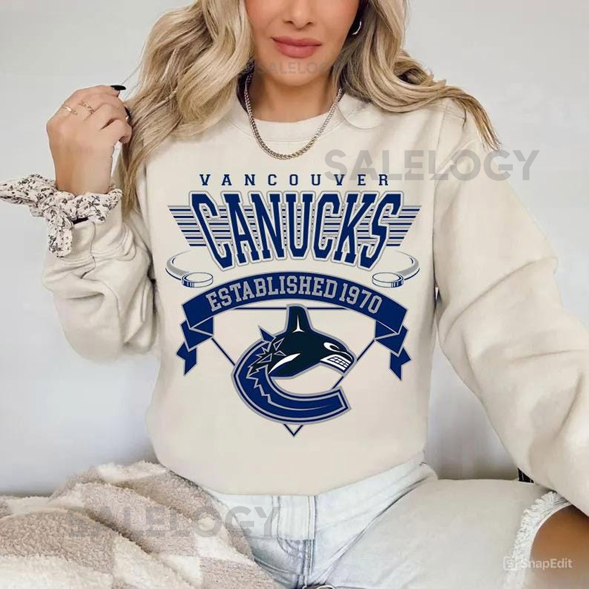 Vancouver Canucks Sweatshirt Crewneck Vintage Canucks shirt Vancouver Hockey Fan shirt Hockey Tee Canucks Sweatshirt_508