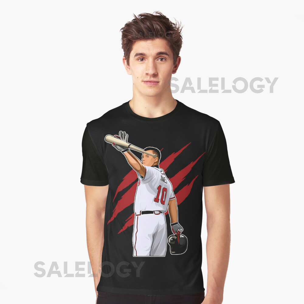 Chipper Jones Waves To The Crowds 10 Clawyythkg