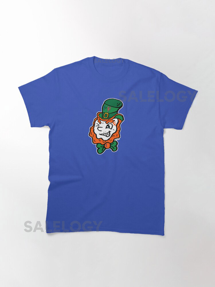 The Luck O Queens Classic T-Shirt for Sale yythk