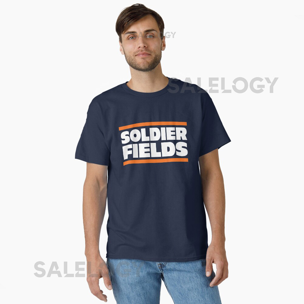 Soldier Fields   Essential T-shirt    Pri