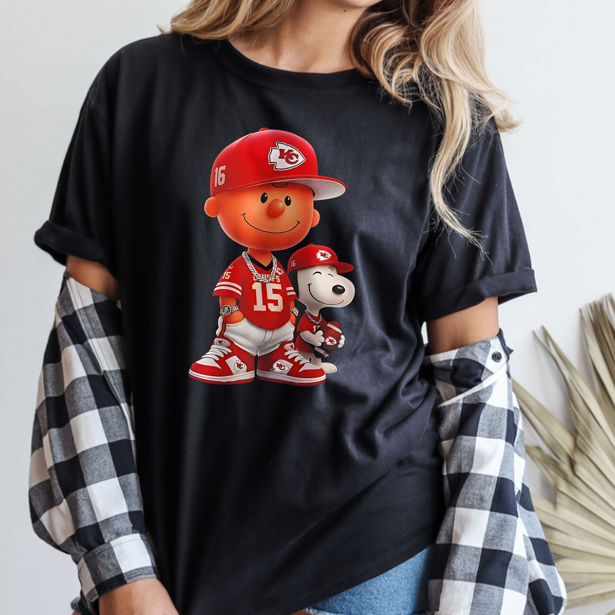 Snoopy and Charlie Brown Kansas City Chiefs Patrick Mahomes Style Red Outfit NFL Football Cartoon Fan Apparel – T-Shirt, Hoodie & Sweatshirt