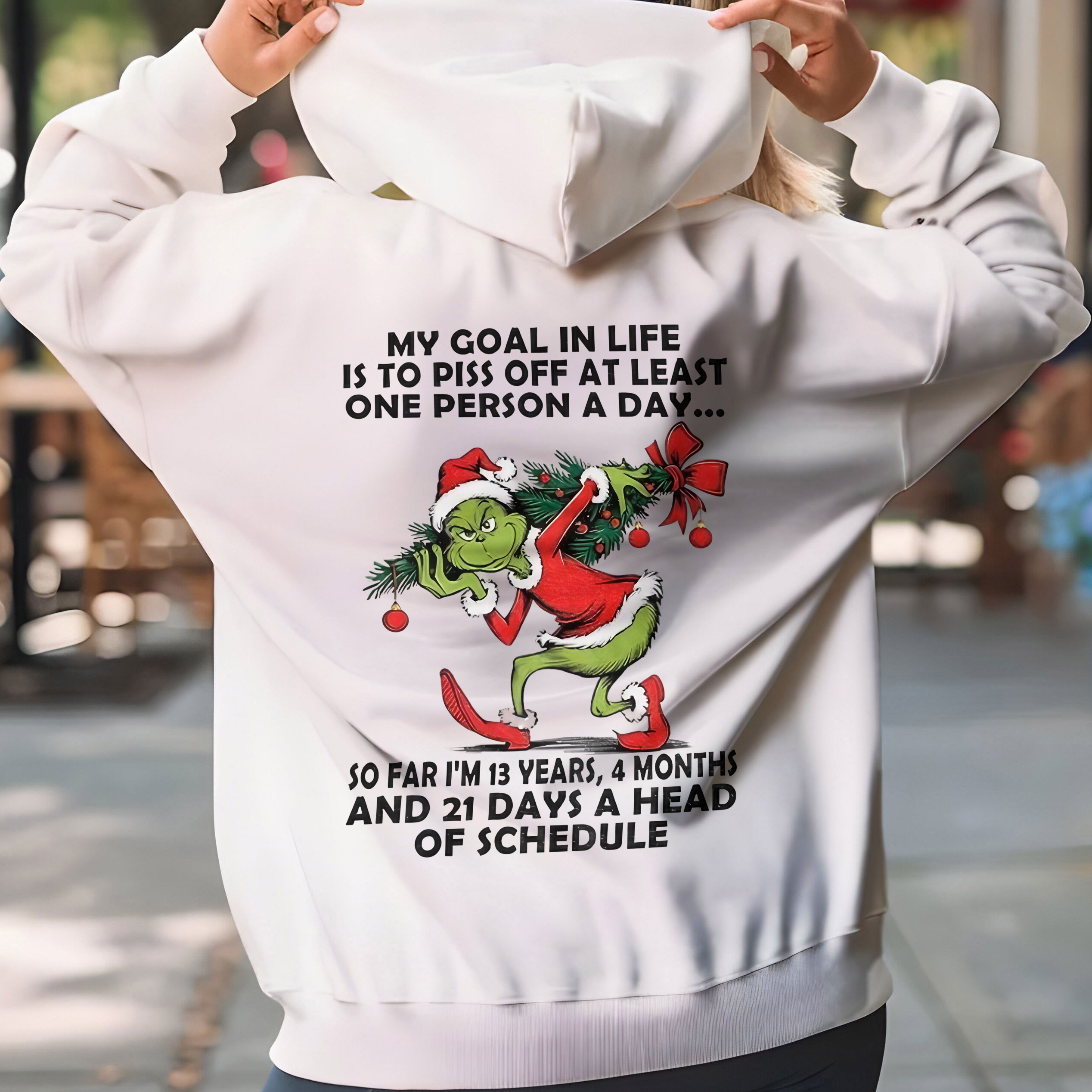Grinch Quote Christmas T-Shirt – Funny My Goal In Life Is To Piss Off One Person A Day So Far I’m 13 Years 4 Months And 21 Days Vintage Bootleg Holiday Tee