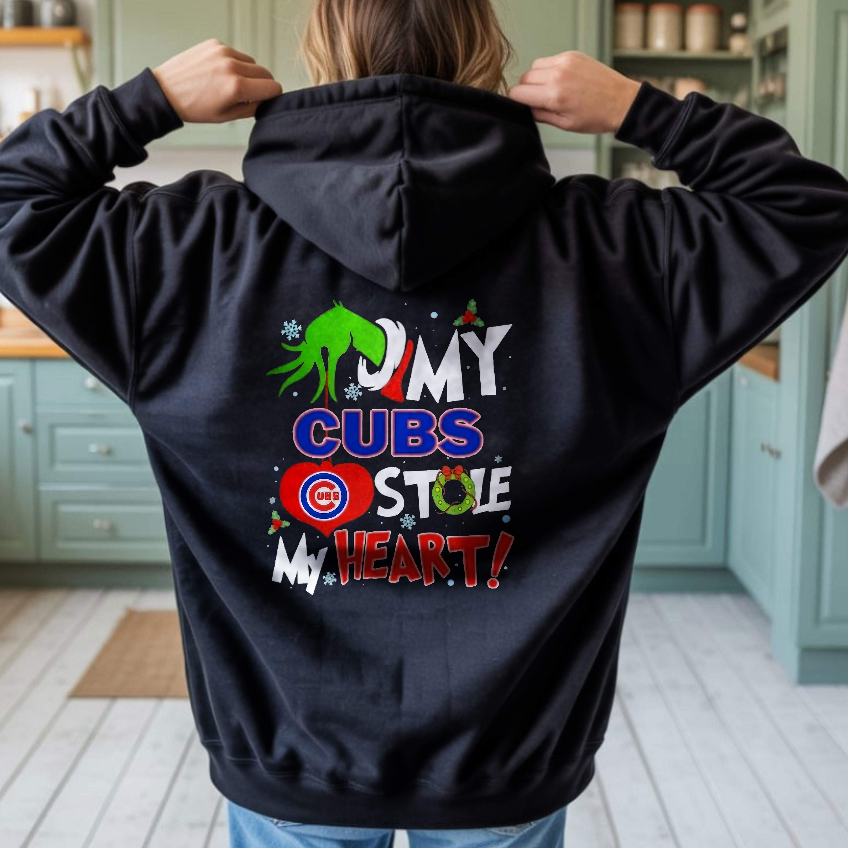 Grinch Logo Chicago Cubs Christmas T-Shirt – Funny My Chicago Cubs Stole My Heart Vintage Bootleg Holiday Tee