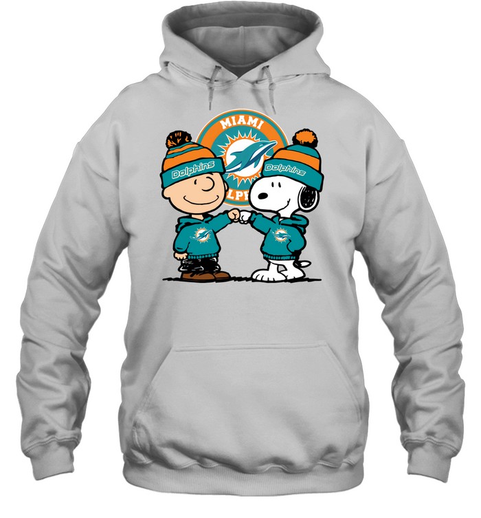 Peanuts Snoopy & Charlie Brown x Miami Dolphins Football T-Shirt – Cute NFL Team Custom Print Vintage Bootleg Holiday Tee