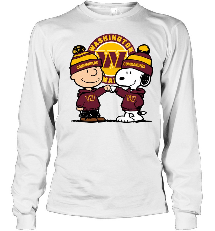Peanuts Snoopy & Charlie Brown x Washington Commanders Football T-Shirt – Cute NFL Team Custom Print Vintage Bootleg Holiday Tee