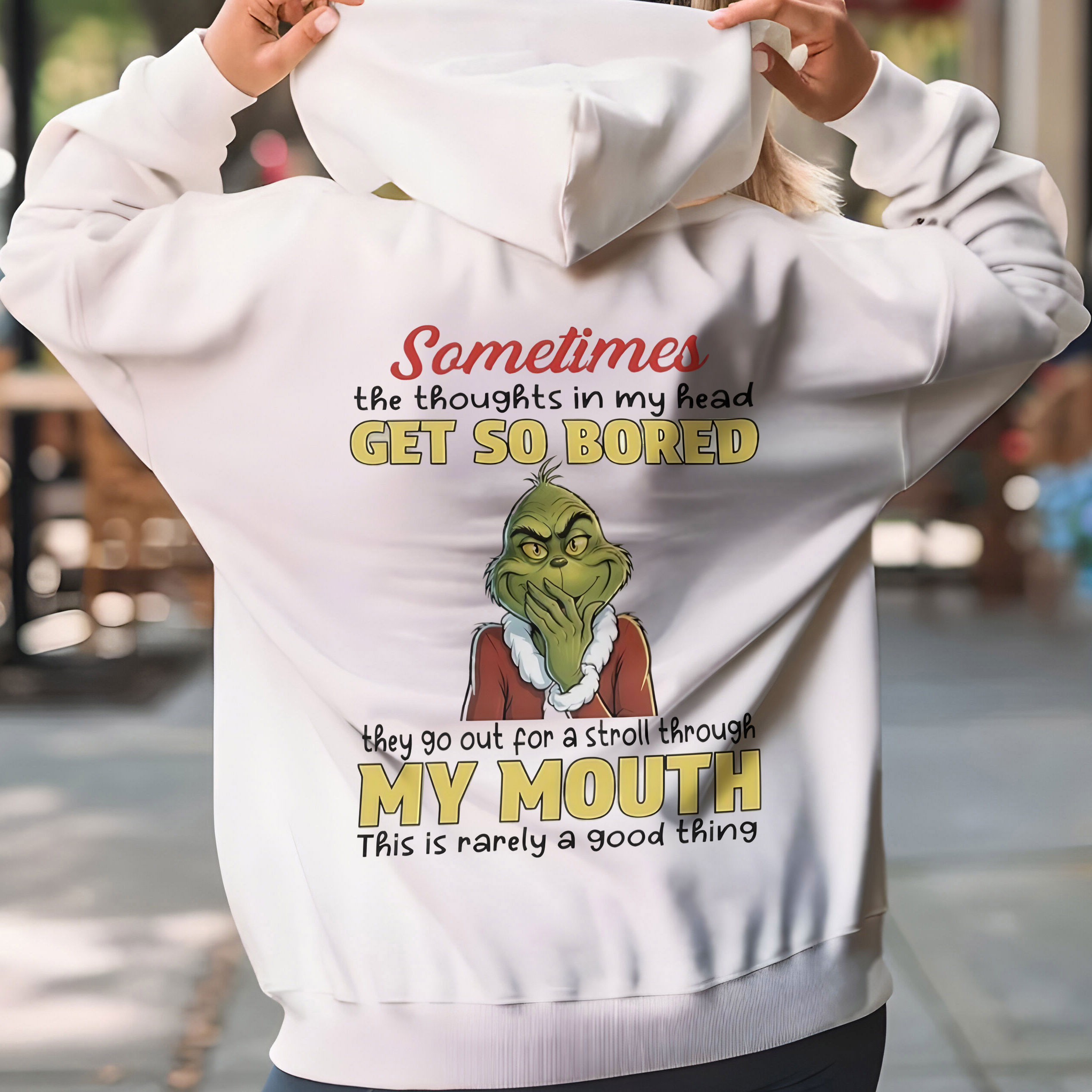 Grinch Quote Christmas T-Shirt – Funny Sometimes The Thoughts In My Head Go Out For A Stroll Vintage Bootleg Holiday Tee