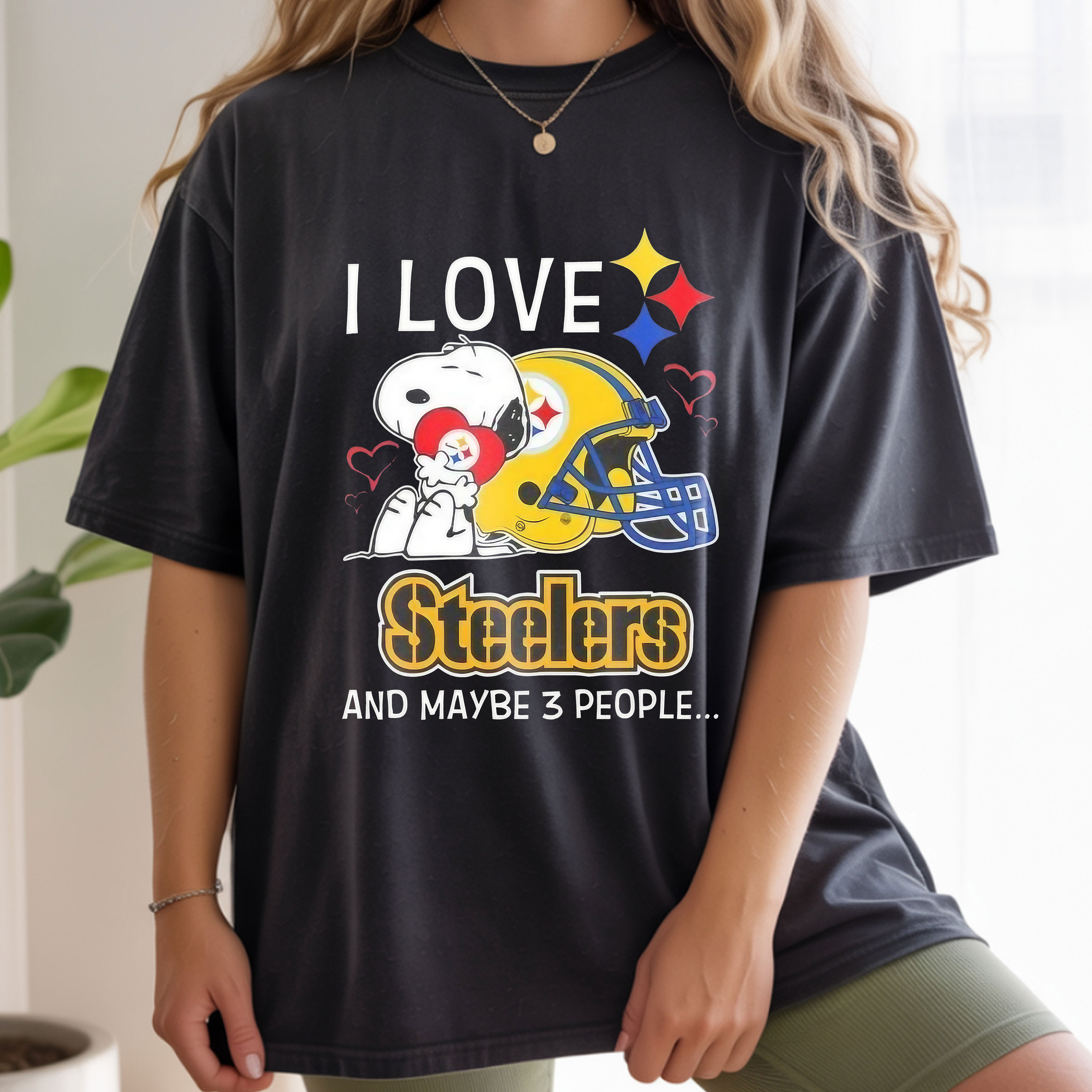 Snoopy I Love Pittsburgh Steelers and Maybe 3 People Funny NFL Football Vintage Bootleg Team Spirit Apparel – T-Shirt, Hoodie & Sweatshirt