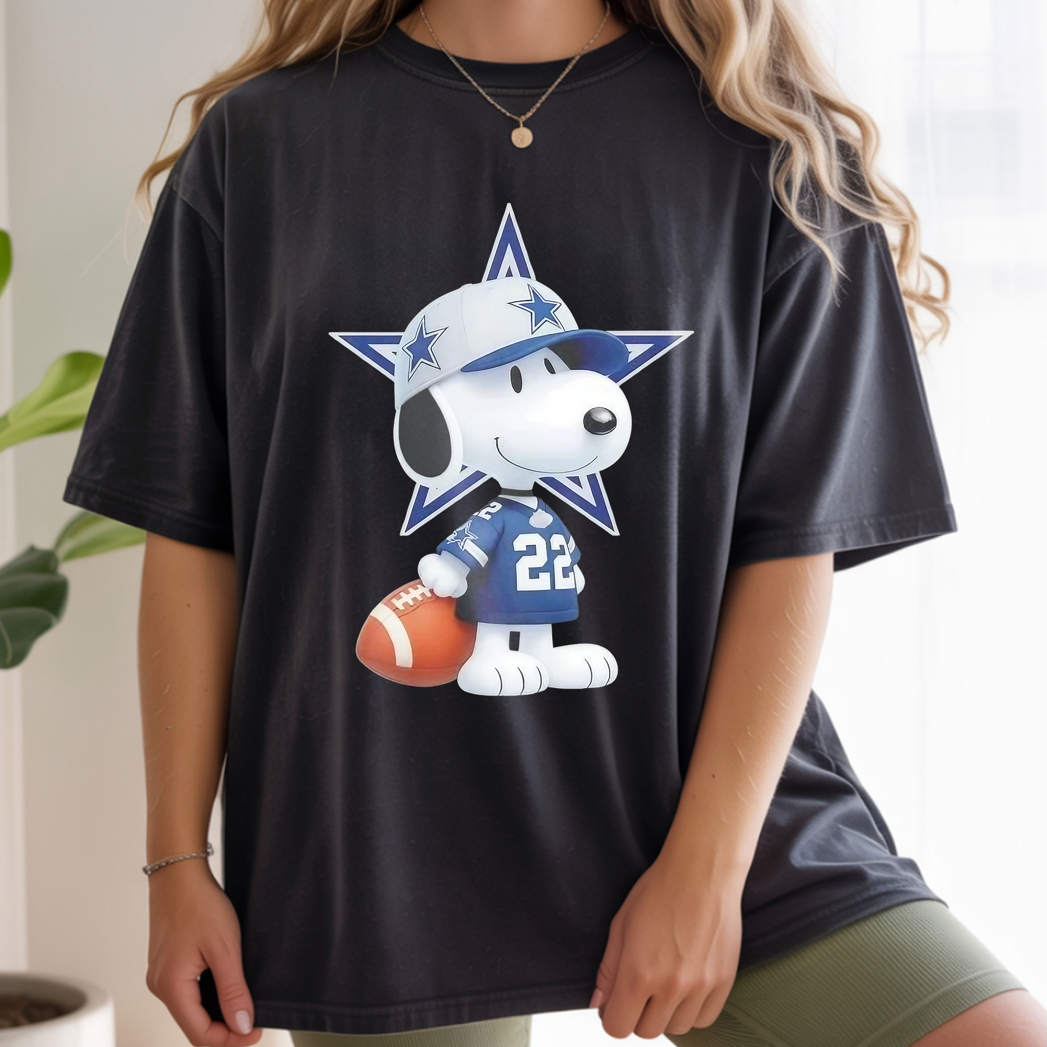 Peanuts Snoopy Smiling at Dallas Cowboys Football Fans NFL Team Spirit Vintage Bootleg Blue Star Pride Apparel – T-Shirt, Hoodie & Sweatshirt