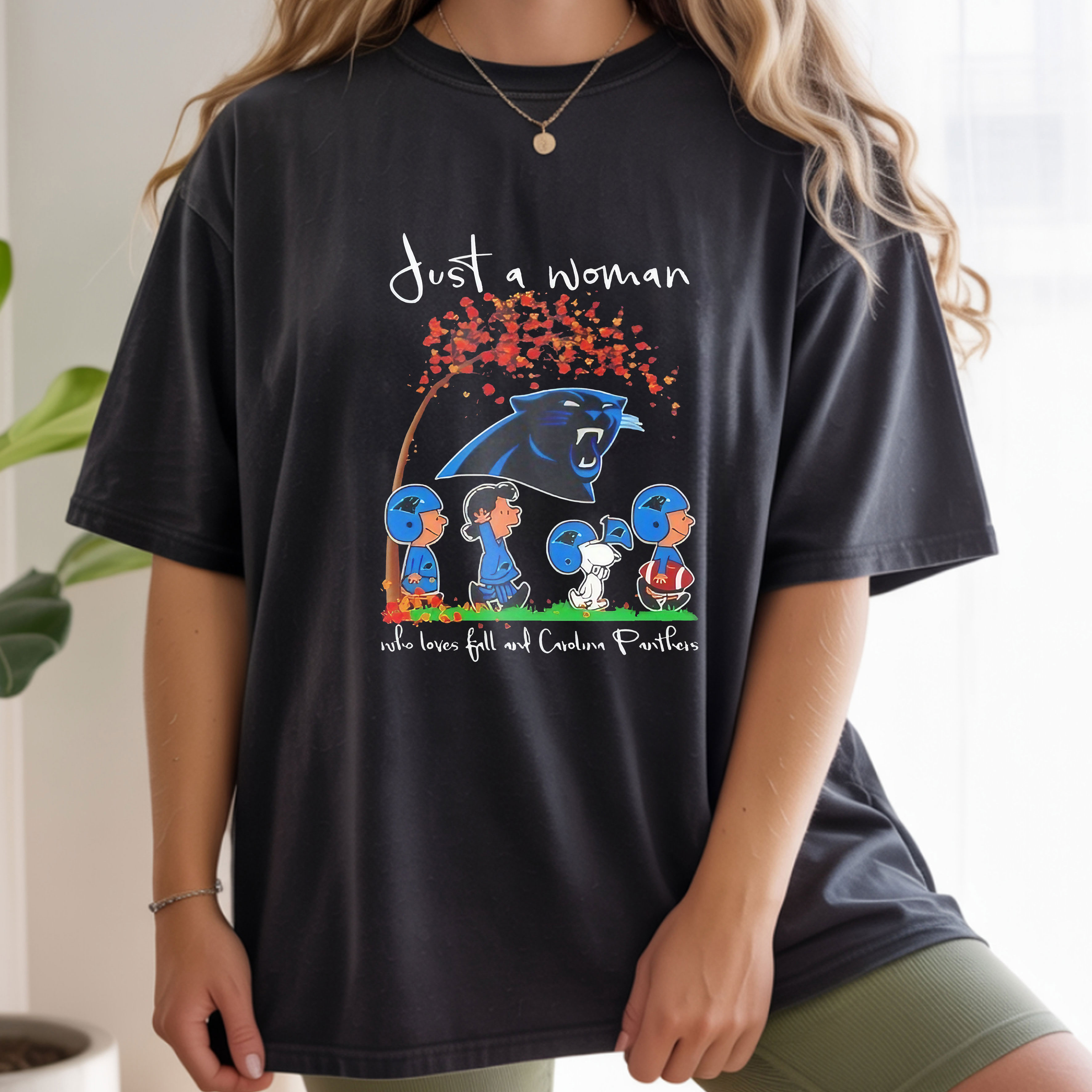 Peanuts Just a Woman Who Loves Fall and Carolina Panthers Team Happy Fall NFL Football Autumn Vintage Bootleg Seasonal Apparel – T-Shirt, Hoodie & Sweatshirt