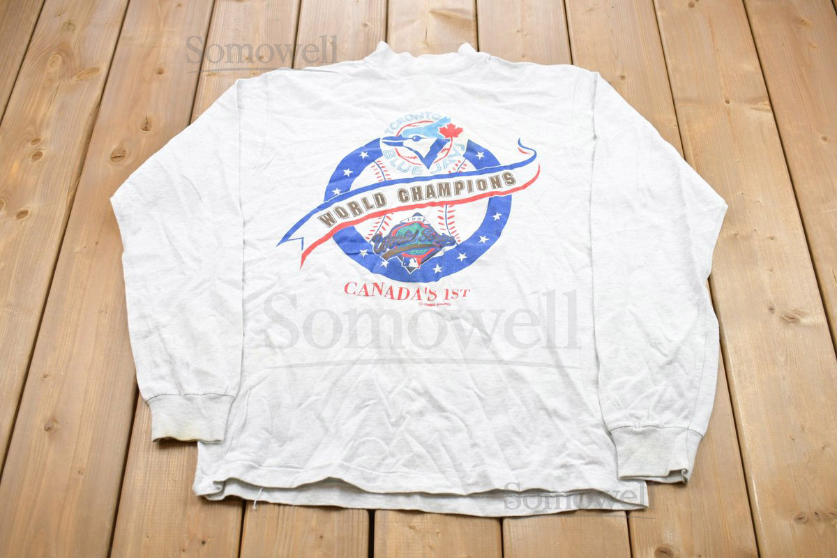 Vintage 1992 Toronto Blue Jays Graphic Long-Sleeved T-Shirt Graphic MLB Tee Streetwear Retro Style Single Stitch Made In USA_979